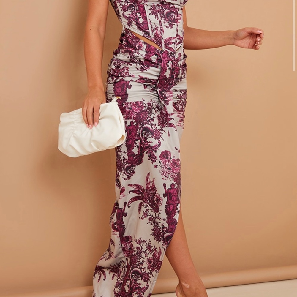 Pretty little thing dress. NWT